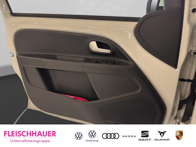 Volkswagen up! Move Move up!