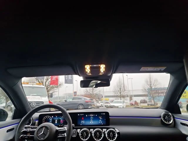 Mercedes-Benz A 200 A 200 d