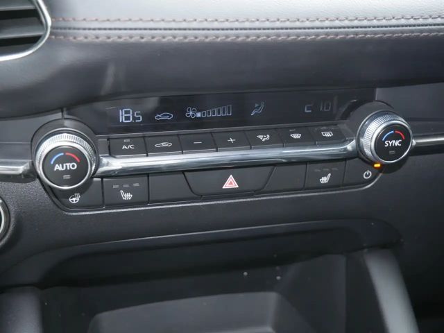 Mazda 3 SkyActiv Takumi e-Skyactiv