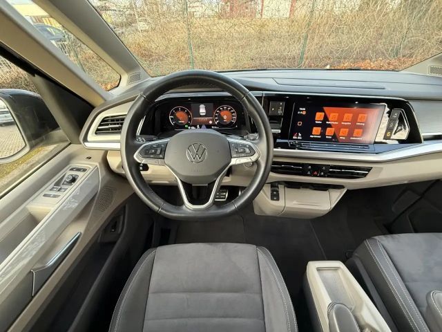 Volkswagen Multivan 2.0 TDI DSG Style T7