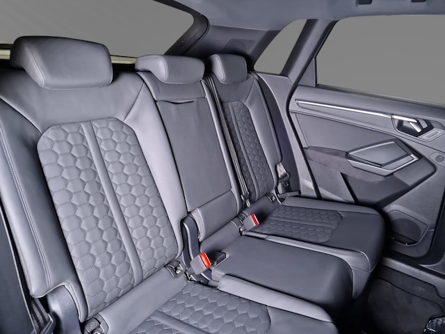 Audi RS Q3 Quattro S-Tronic