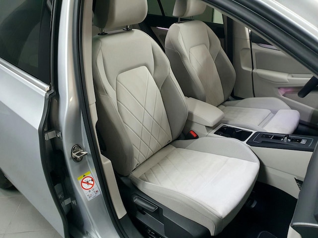 Volkswagen Golf 2.0 TDI DSG Style