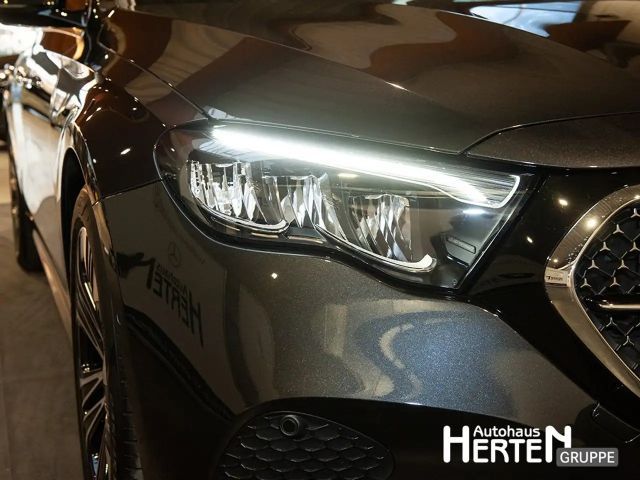 Mercedes-Benz E 300 E 300 de Sedan