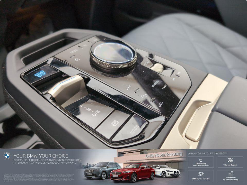 BMW iX xDrive50