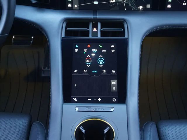 Porsche Taycan Sport Turismo Turbo