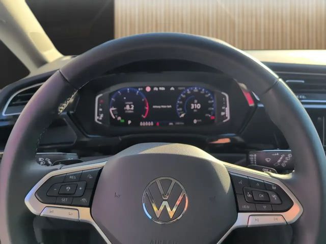 Volkswagen Touran 1.5 TSI DSG Highline R-Line