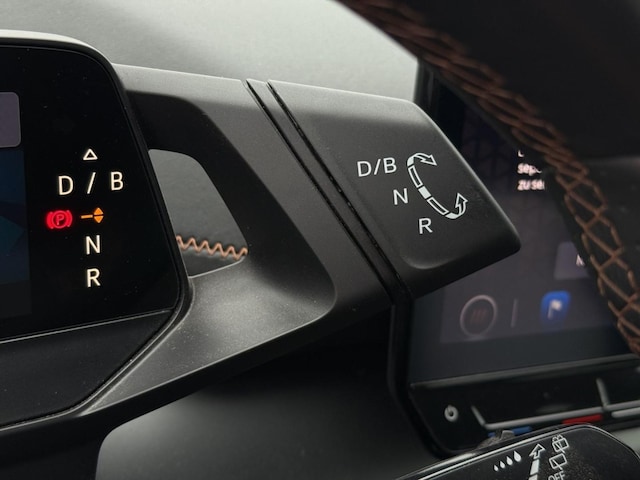 Cupra Born Born LM18 NAVI KAMERA SITZHZG