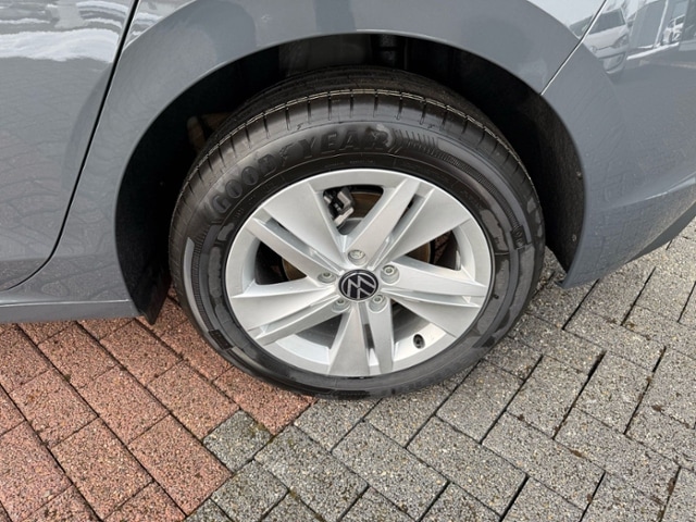 Volkswagen Golf 1.5 TSI Golf VIII