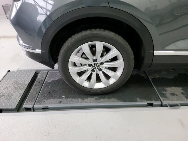 Volkswagen T-Roc 1.5 TSI DSG Sport