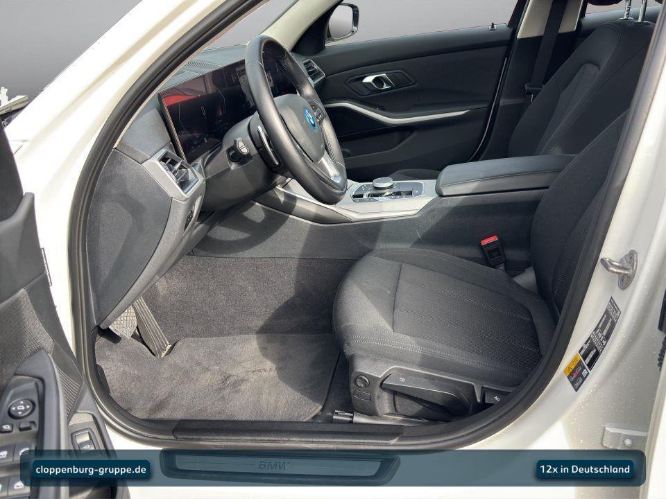 BMW 330 330e Touring