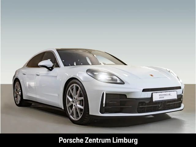 Porsche Panamera 4