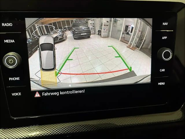 Volkswagen T-Cross Friends TSI