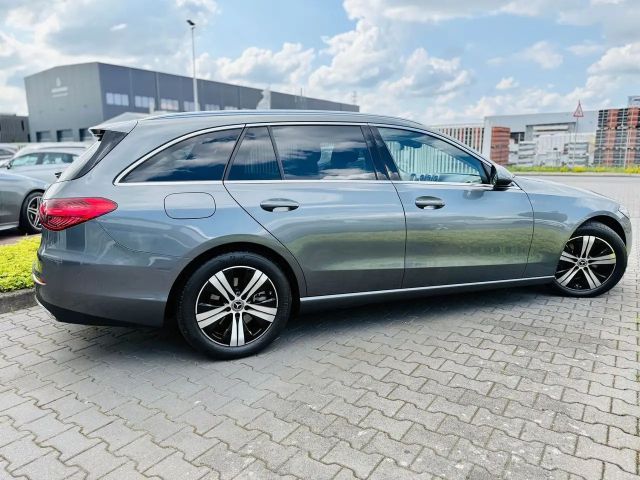 Mercedes-Benz C 220 AVANTGARDE C 220 d Estate