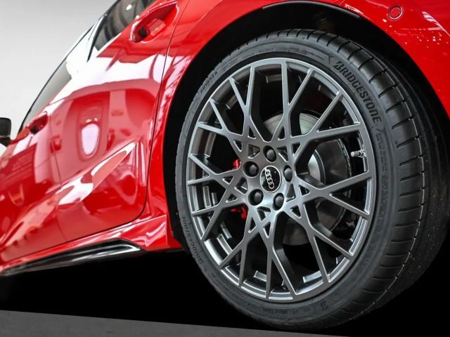 Audi RS3 S-Tronic Sedan