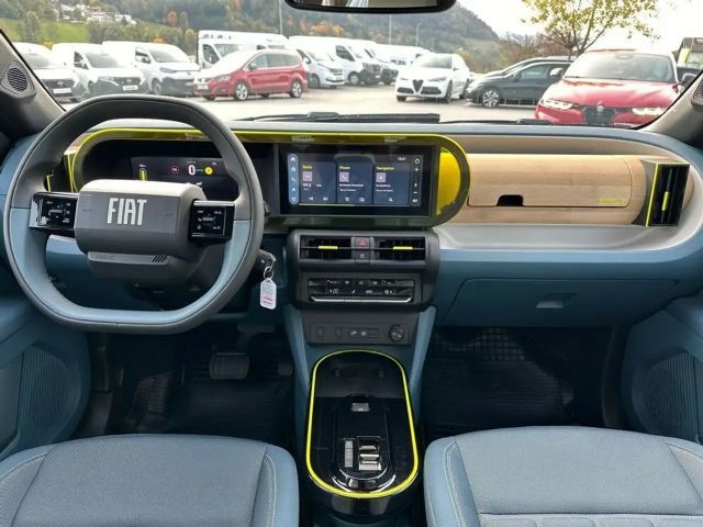 Fiat Grande Panda E La Prima
