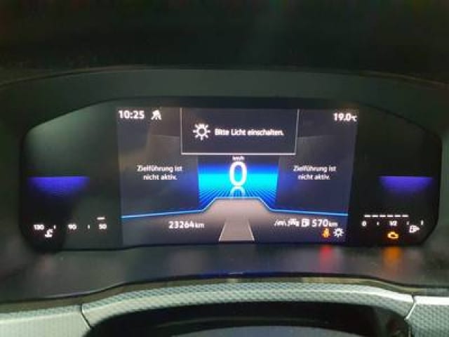 Volkswagen Touran 1.5 TSI