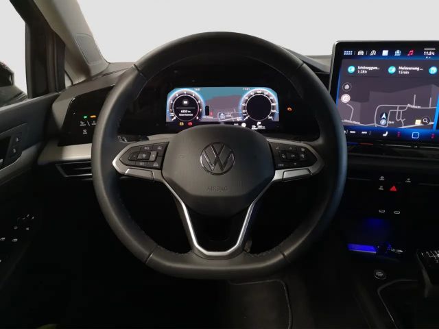 Volkswagen Golf 1.5 TSI Life Variant