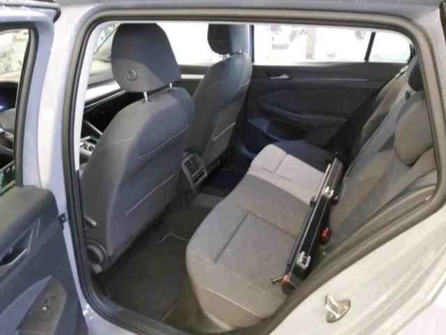 Volkswagen Golf 2.0 TDI DSG Variant