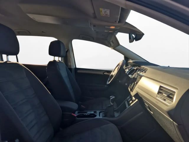 Volkswagen Touran 1.5 TSI