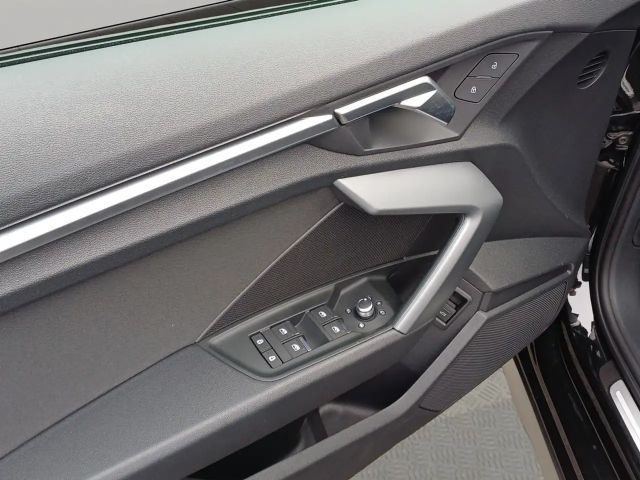 Audi A3 35 TDI S-Line S-Tronic Sedan Sportback