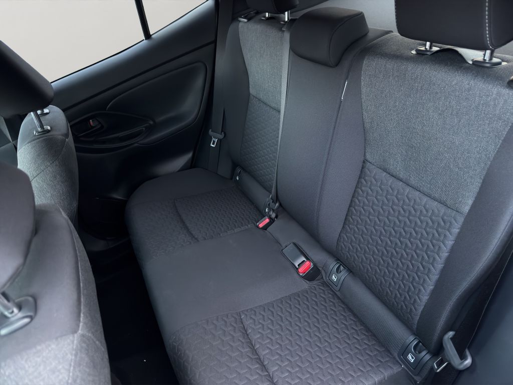 Toyota Yaris Cross 5-deurs Team D