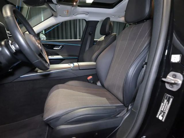 Mercedes-Benz E 200 AVANTGARDE Estate