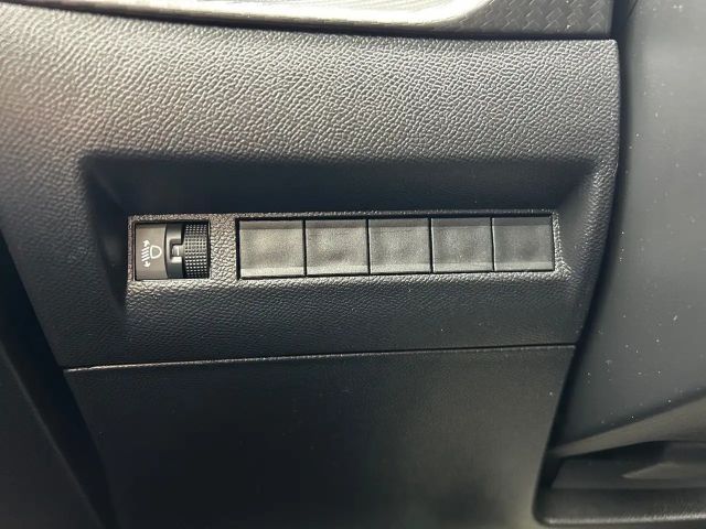 Peugeot 208 Active Pack