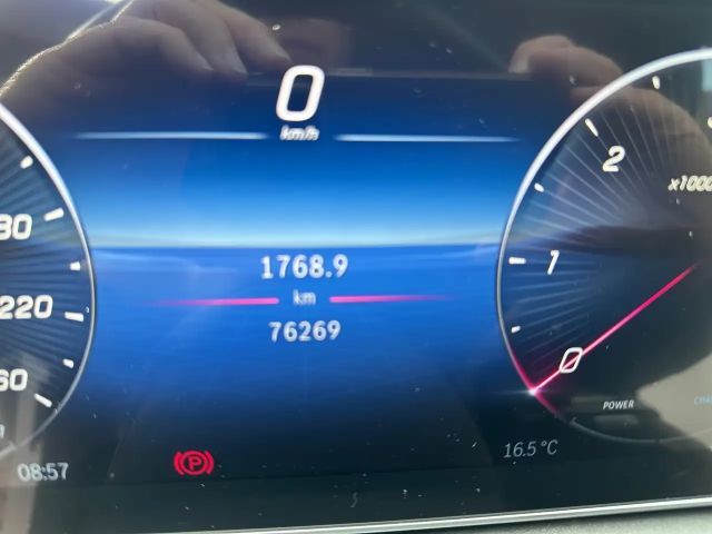 Mercedes-Benz C 200 AVANTGARDE C 200 d Estate