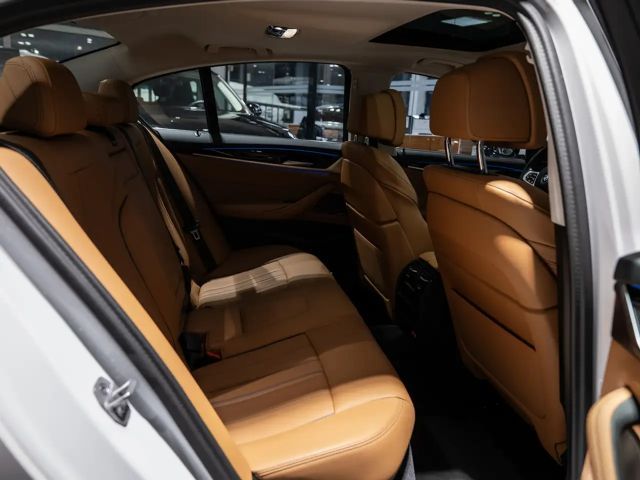 BMW 530 530e Sedan xDrive