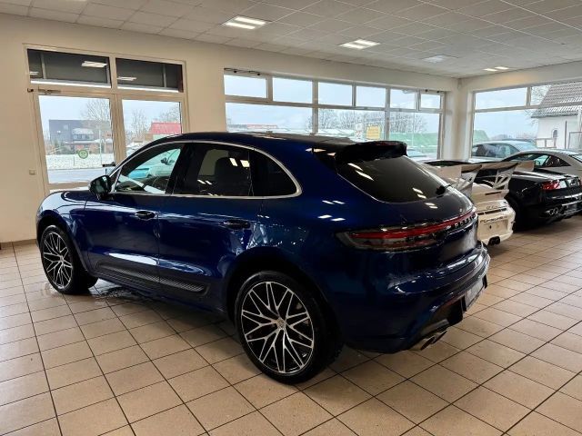 Porsche Macan S