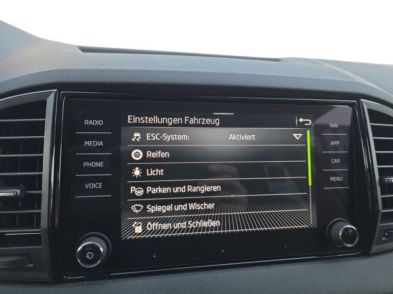 Skoda Karoq 1,0TSI 115PS Navi/LED/ACC/Kamera/Winterp.