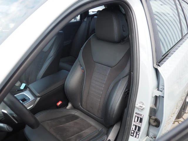 BMW 320 320d M-Sport Touring xDrive