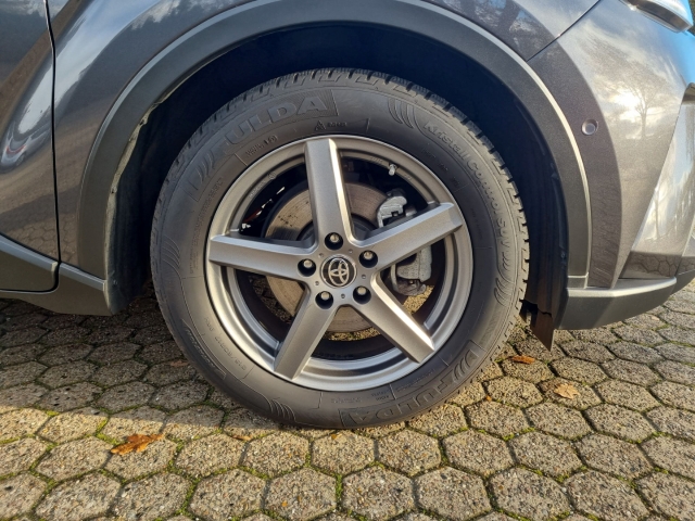 Toyota C-HR 5-deurs Plus