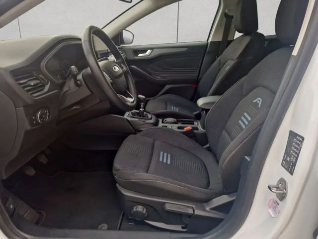 Ford Focus Active EcoBoost Style Wagon