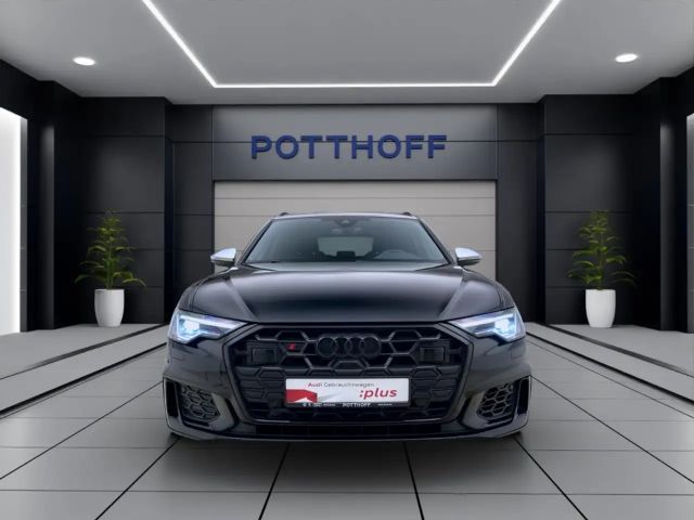 Audi S6 Avant Quattro