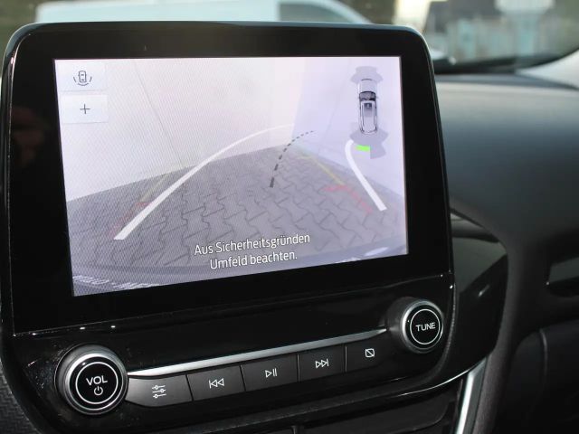 Ford Puma EcoBoost Titanium