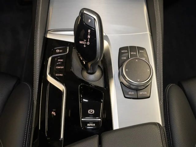 BMW 530 530d M-Sport Sedan xDrive