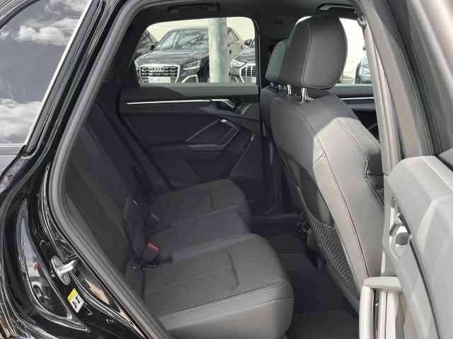 Audi Q3 35 TDI S-Line S-Tronic