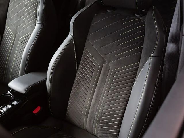 Peugeot E-2008 GT-Line