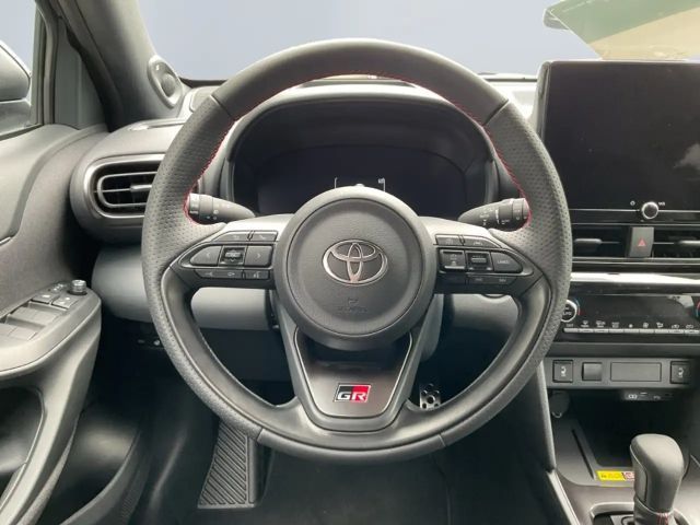 Toyota Yaris Cross GR Hybride