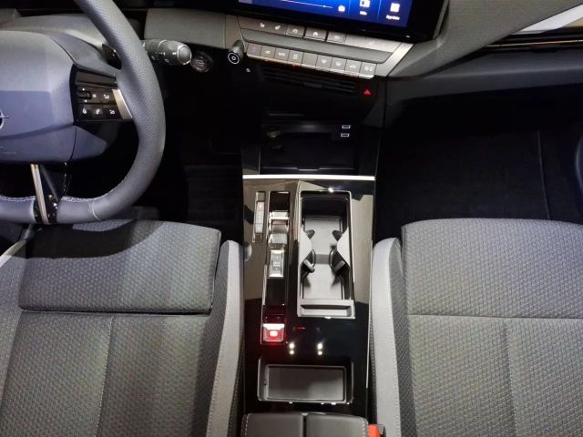 Opel Astra Edition Sports Tourer