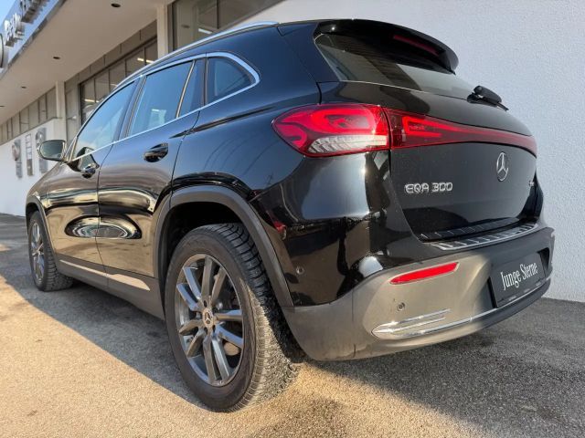 Mercedes-Benz EQA 300 4MATIC