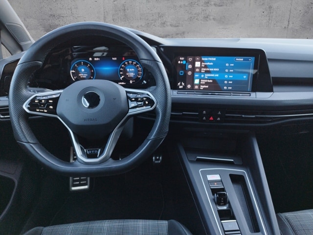 Volkswagen Golf 2.0 TDI DSG Golf VIII