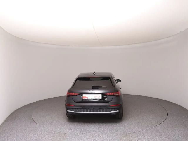 Audi A3 30 TFSI Sedan