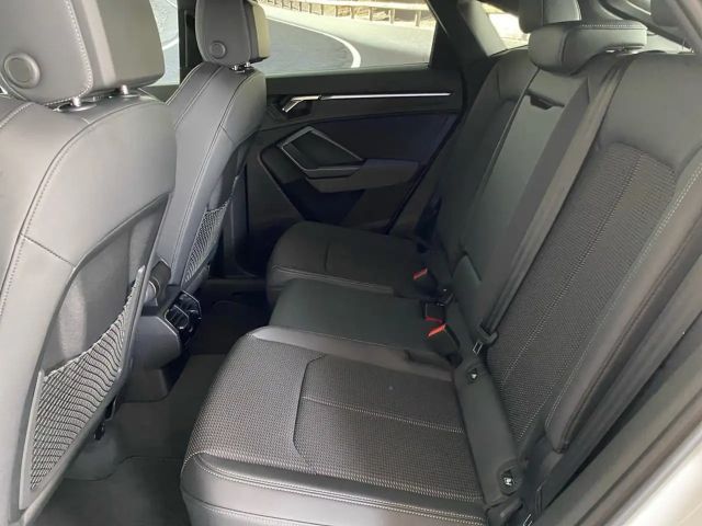 Audi Q3 35 TFSI Business S-Line Sportback