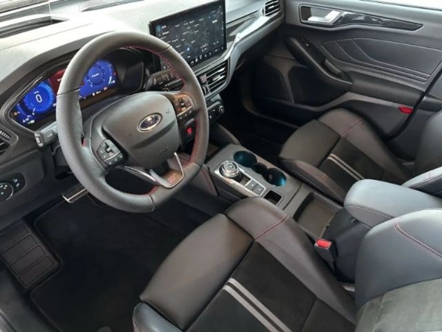 Ford Focus EcoBoost ST Line Wagon