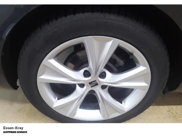 Seat Leon 1.5 eTSI DSG FR-lijn Sportstourer