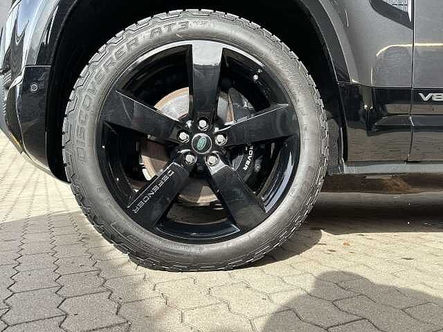 Land Rover Defender 90