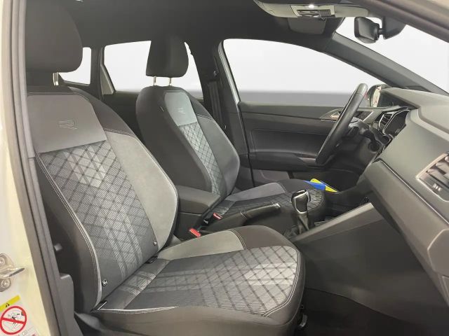 Volkswagen Taigo 1.5 TSI DSG R-Line