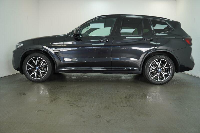 BMW X3 xDrive30e